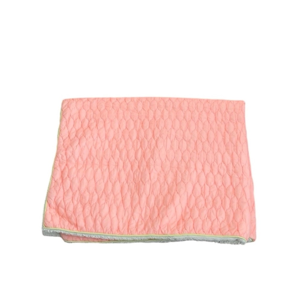 PB Teen for Ivivva Quilted Throw Blanket - OS